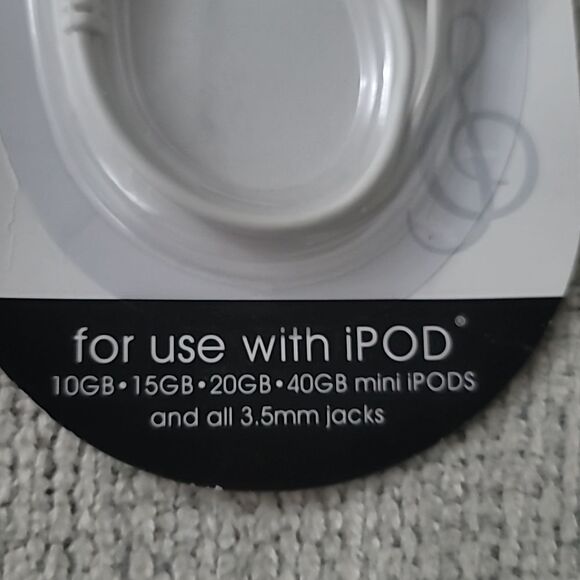 My Tunes Y audio Cable for use with iPOD - Picture 2 of 4